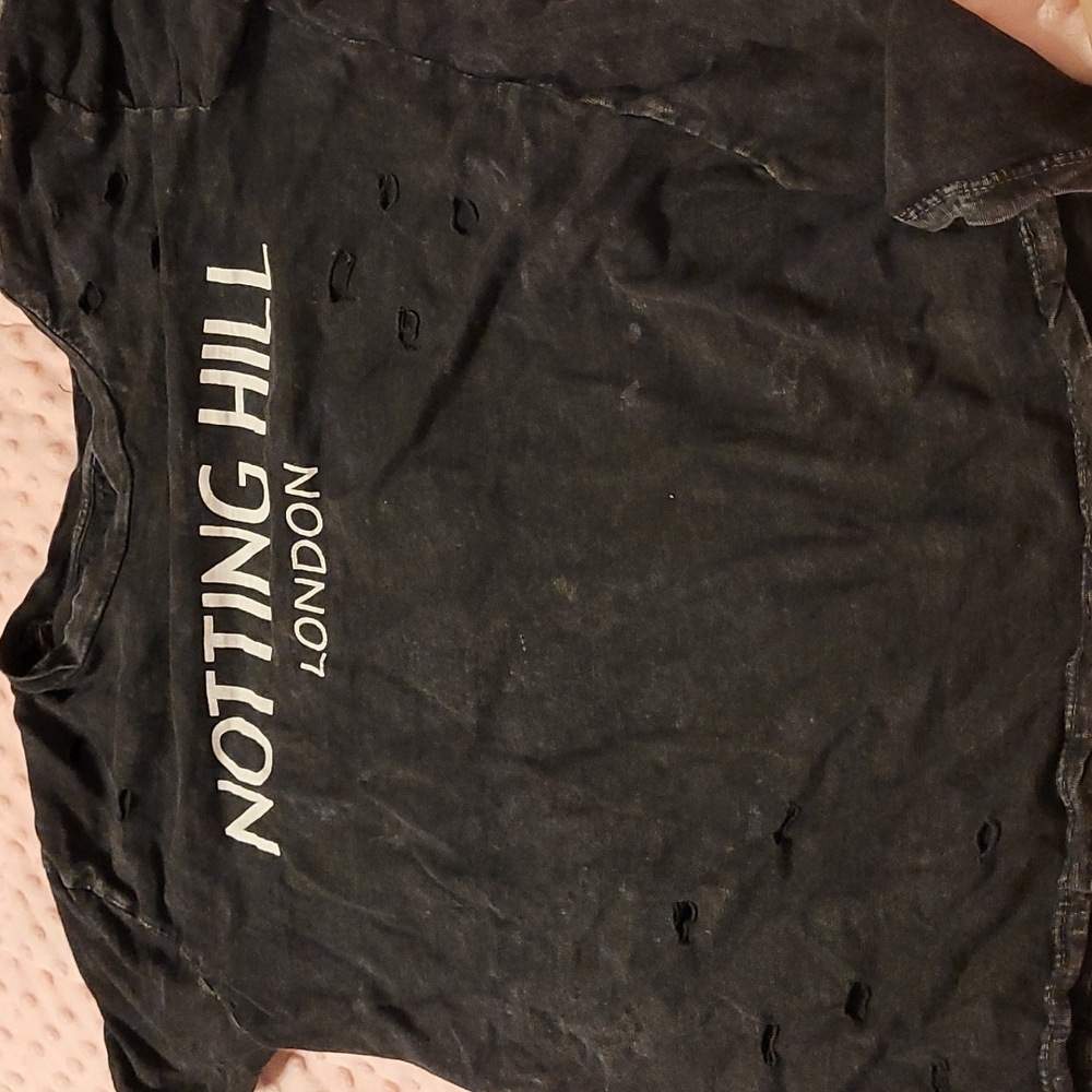 Notting Hill Ripped Tee